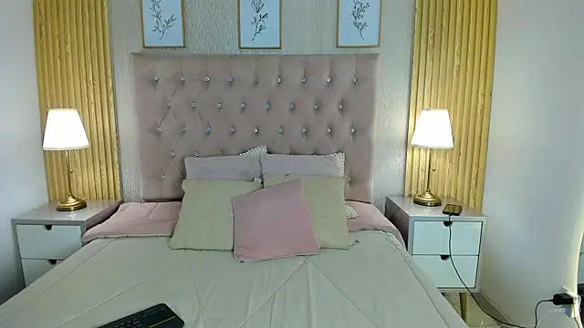KamyGlam online show from June 10, 8:21 pm