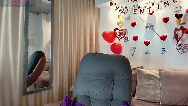 KamyGlam online show from February 23, 8:31 pm