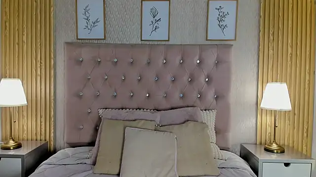 KamyGlam online show from July 5, 8:26 pm