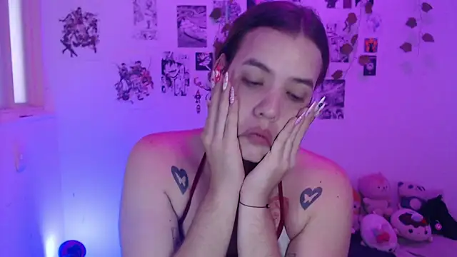 Snapshot of reiko_doll chatting on November 22, 8:18 pm reiko doll online show from November 22, 8:18 pm