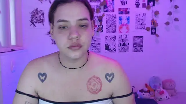 Snapshot of reiko_doll chatting on November 7, 9:19 pm reiko doll online show from November 7, 9:19 pm