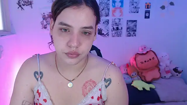 Snapshot of reiko_doll chatting on December 5, 6:06 pm reiko doll online show from December 5, 6:06 pm