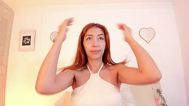 julialex  online show from March 11, 7:08 pm