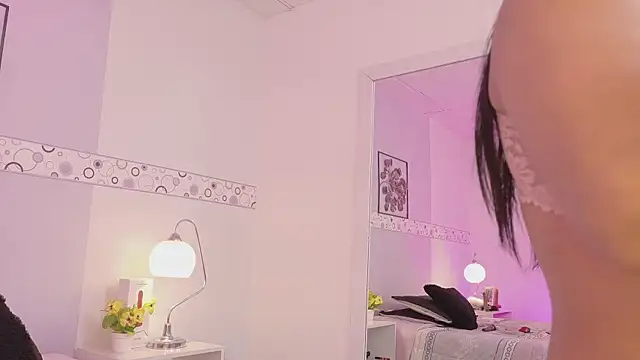 Alanagh  online show from January 10, 3:46 am