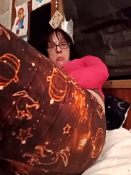 MetalGoddess online show from February 22, 9:55 am