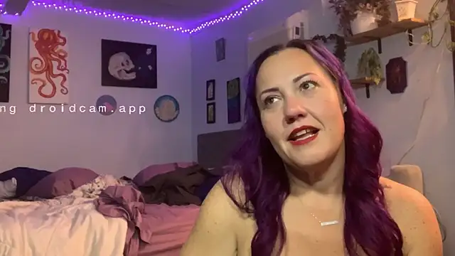 kristallic online show from January 12, 3:13 am