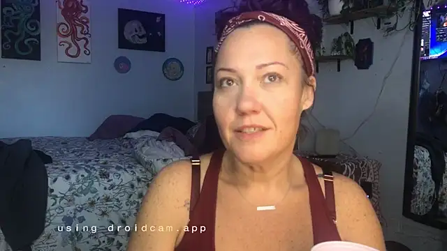 kristallic online show from January 8, 4:24 pm