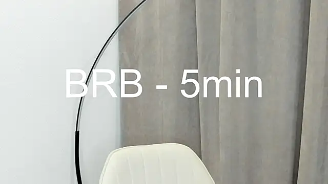 Snapshot of BaileyBernos chatting on October 29, 10:36 am BaileyBernos online show from October 29, 10:36 am