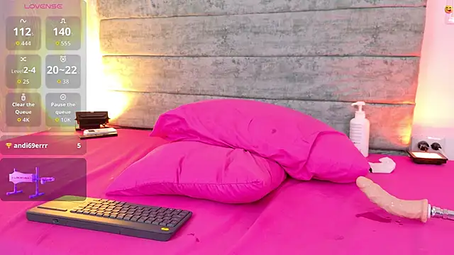 dulce gatita69 online show from February 26, 3:56 pm