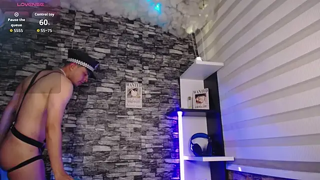 Snapshot of Saturo-Gojo- chatting on October 29, 11:03 pm Saturo-Gojo- online show from October 29, 11:03 pm