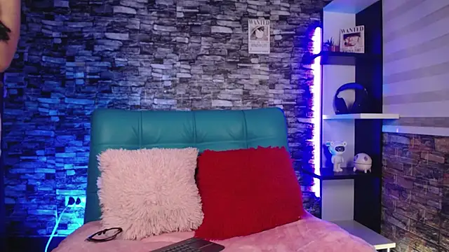 SharlottEssence online show from November 5, 10:07 am