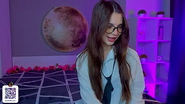 LauraHansil online show from March 19, 7:03 pm