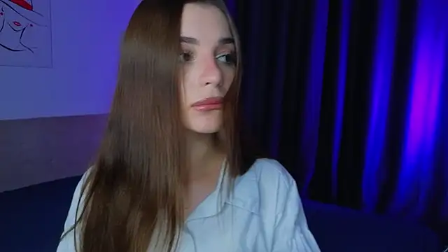 LauraHansil online show from May 24, 7:14 pm