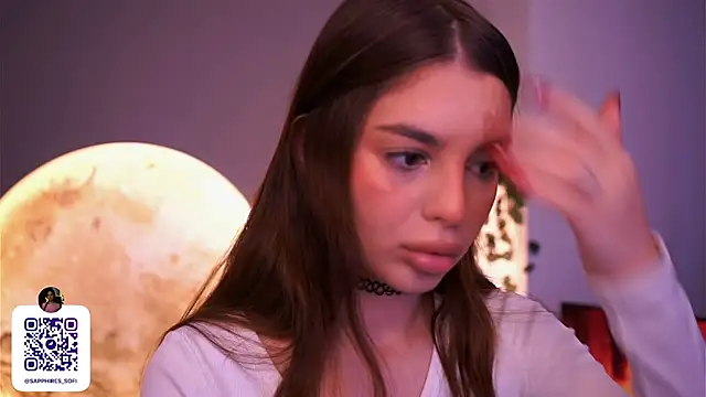 LauraHansil online show from December 1, 6:47 am