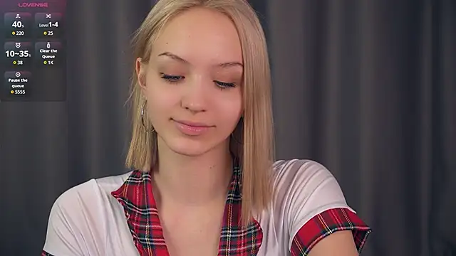 VetaManhardt online show from April 14, 11:21 pm