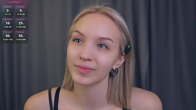 VetaManhardt online show from April 8, 11:06 pm