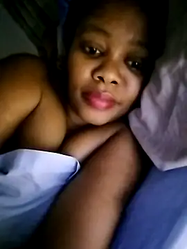 Fancy-Face26 online show from November 18, 10:24 pm