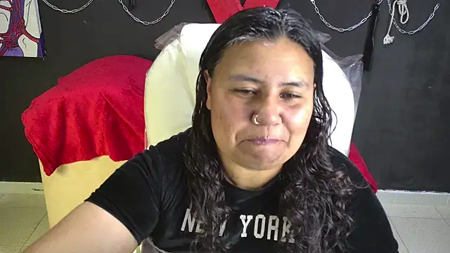 serenamystsh online show from November 23, 3:49 am