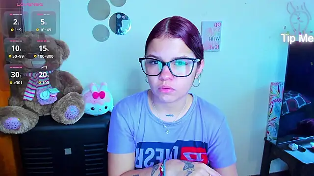 Emma boo online show from February 18, 3:08 pm