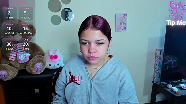 Emma boo online show from February 17, 3:42 pm