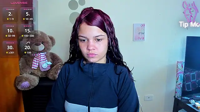 Emma boo online show from February 13, 6:41 pm