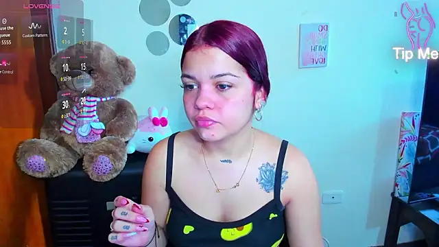 Emma boo online show from March 24, 3:01 pm