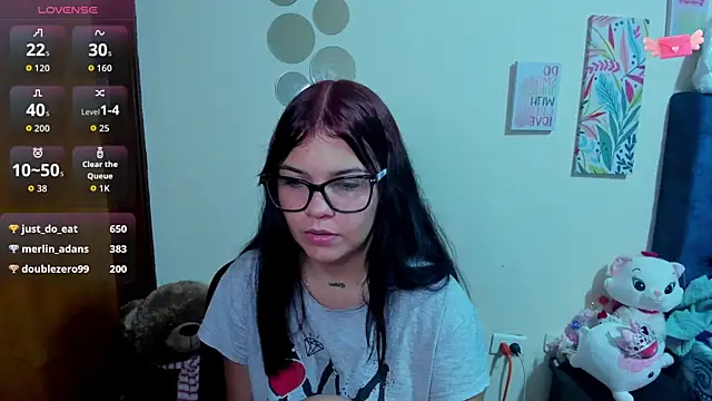 Emma boo online show from November 1, 3:35 am