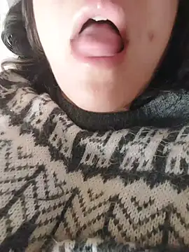 Camilu23 online show from May 28, 4:57 pm