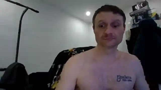 Caliguy36 online show from April 3, 3:57 am