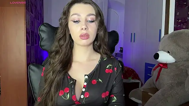 SweetCherry  N online show from January 11, 9:22 pm