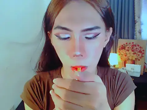 EXOTICGEORGINA online show from November 19, 6:13 am