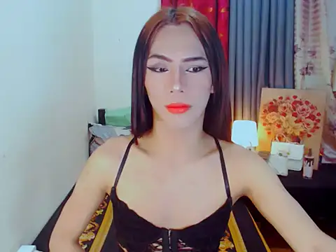 EXOTICGEORGINA online show from November 9, 9:52 pm