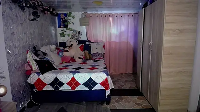 Samara Homescapes online show from December 21, 8:42 pm