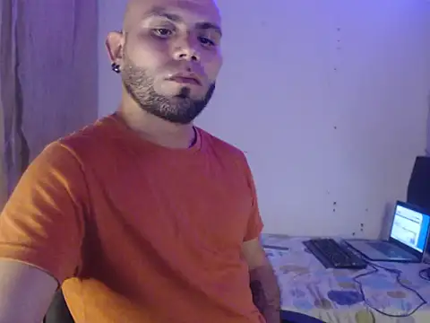 marek secrett online show from November 5, 10:02 pm