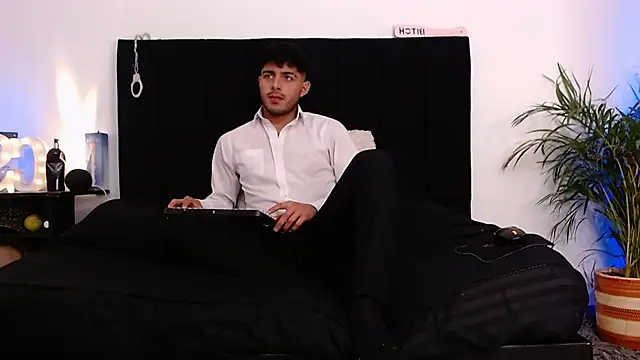 jaiden thoner online show from November 10, 5:12 am