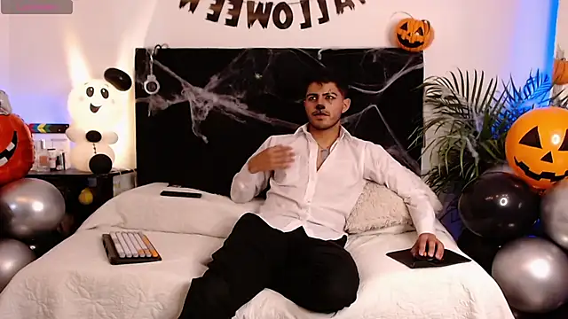 jaiden thoner online show from October 31, 4:09 am