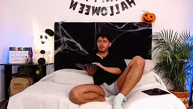 jaiden thoner online show from November 3, 5:23 am