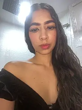 Ivy Spicy online show from February 11, 7:30 am