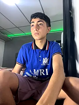 MathieuAGT online show from November 2, 11:21 pm