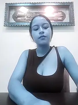 Snapshot of gygyfox chatting on November 18, 7:28 pm gygyfox online show from November 18, 7:28 pm