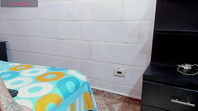 sexynova 93 online show from March 25, 7:35 pm