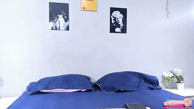 sexynova 93 online show from January 9, 7:43 pm