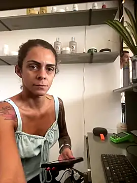 sabrinaneves online show from December 17, 4:01 pm