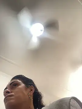 sabrinaneves online show from April 15, 2:54 pm