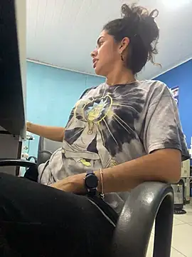Snapshot of sabrinaneves chatting on July 6, 3:03 pm sabrinaneves online show from July 6, 3:03 pm