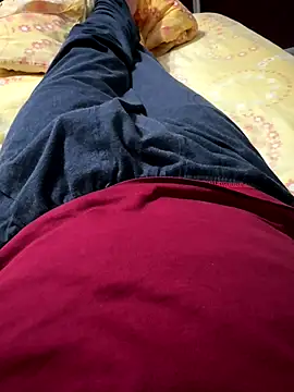 Snapshot of Lessless0606 chatting on October 29, 2:32 am Lessless0606 online show from October 29, 2:32 am