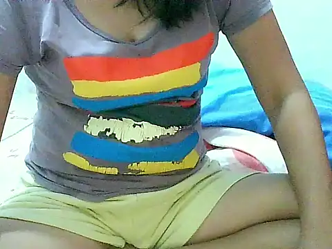 nhicole4u online show from November 10, 12:10 pm