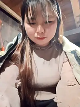 Snapshot of matbiec- chatting on November 28, 1:33 pm matbiec- online show from November 28, 1:33 pm