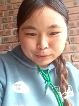 Snapshot of matbiec- chatting on November 12, 6:28 am matbiec- online show from November 12, 6:28 am