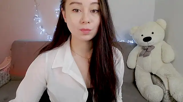 Snapshot of WOWalina chatting on October 30, 1:48 am WOWalina online show from October 30, 1:48 am